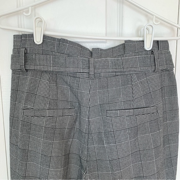 VERO MODA Black and WhitePlaid Paperbag Waist Pants with Belt - Picture 10 of 12